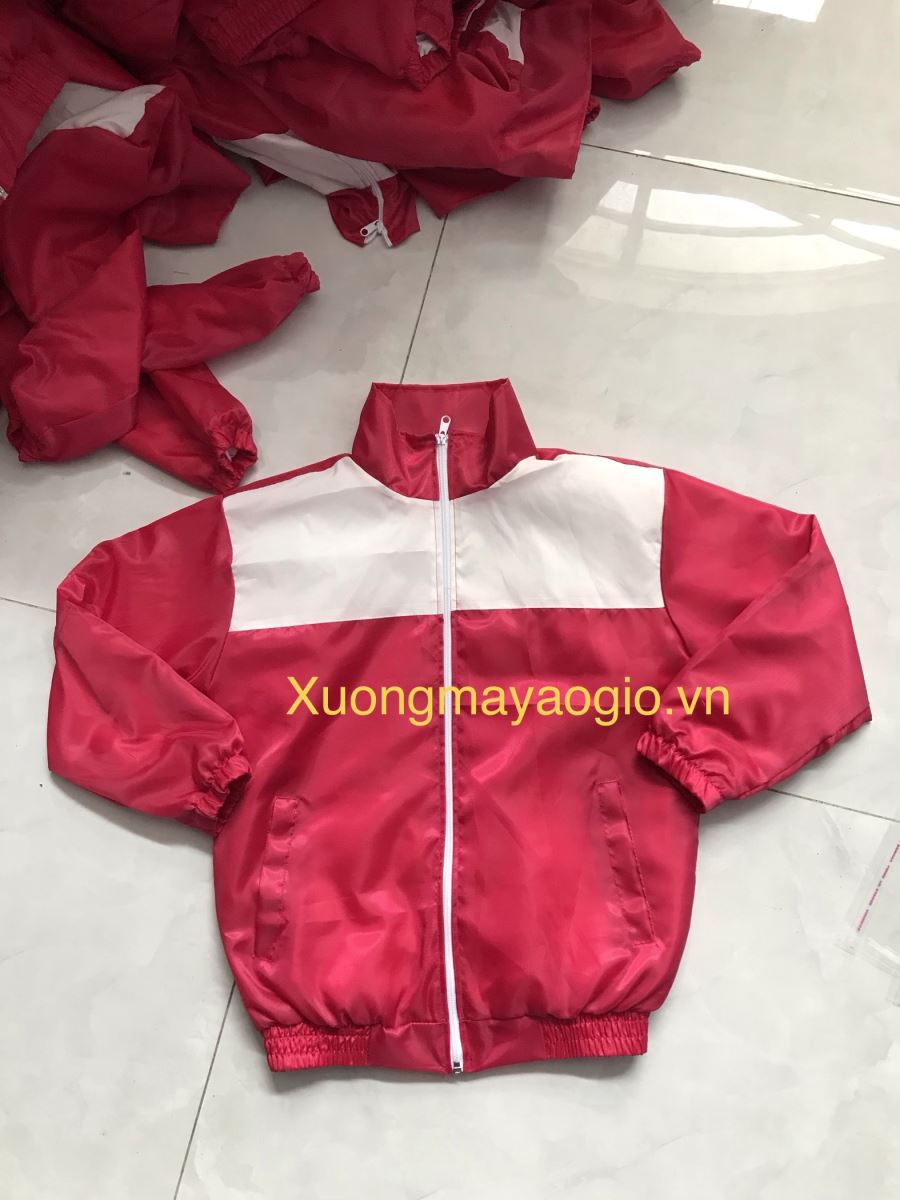áo khoác gió từ thiện 